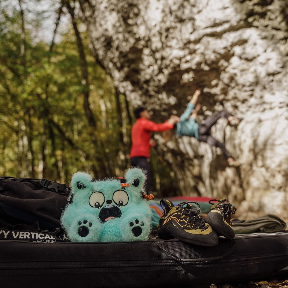 Ultimate Rock Climbing Chalk Bag - Lightweight, Durable, and Stylish for All Climbers