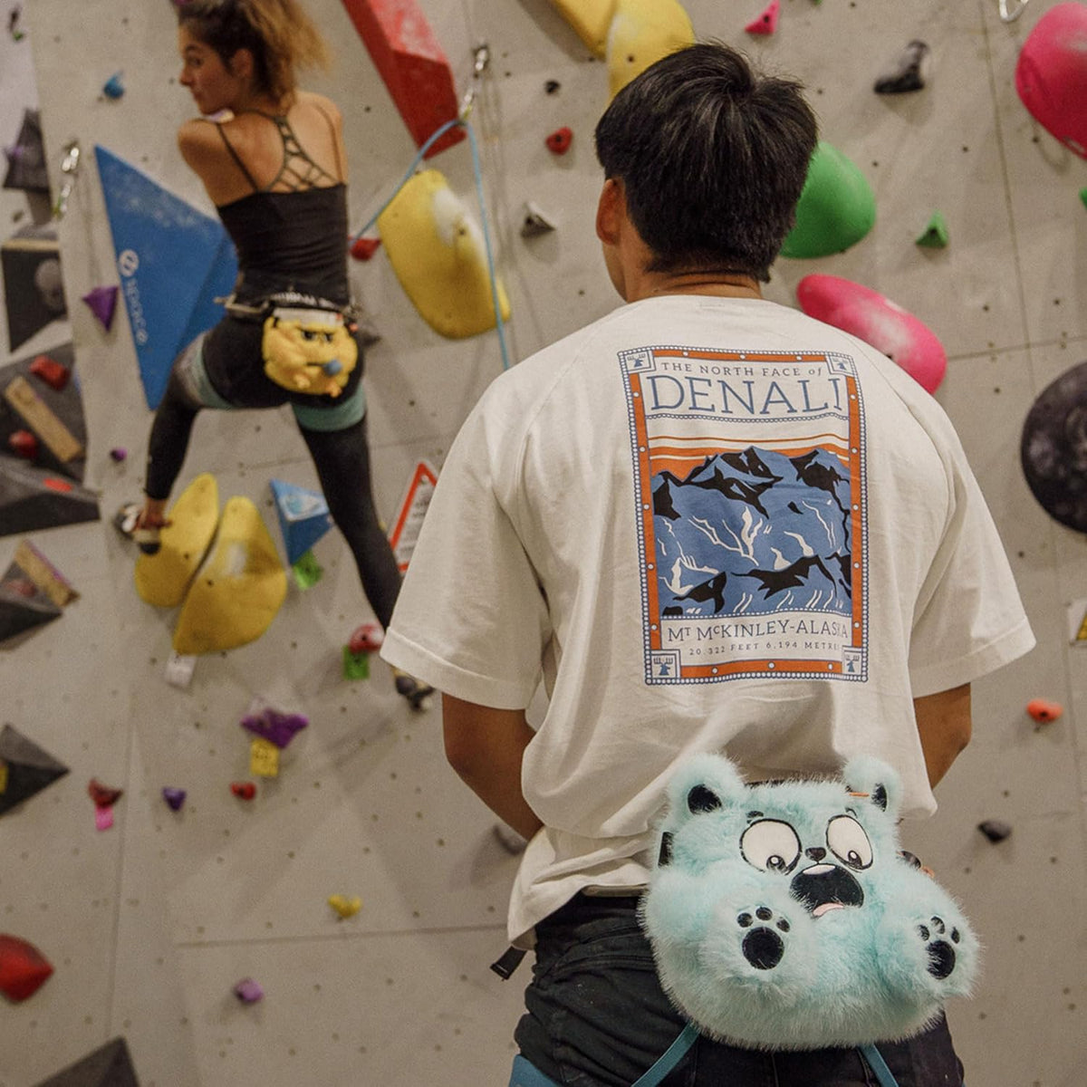 Ultimate Rock Climbing Chalk Bag - Lightweight, Durable, and Stylish for All Climbers